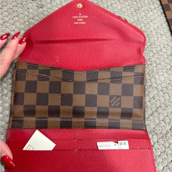 Louis Vuitton wallet - Picture 8 of 14